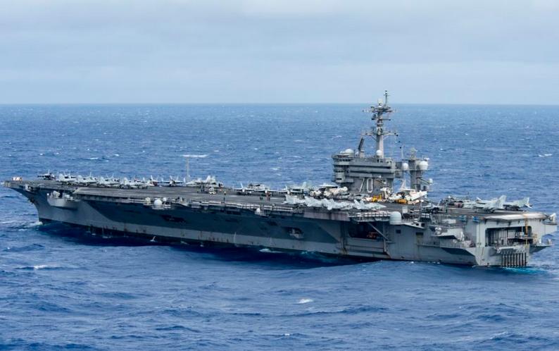 Báo Trung Quốc nói về 4 mục đích điều tàu sân bay USS Carl Vinson tuần tra Biển Đông của Mỹ Tàu sân bay USS Carl Vinson tiến hành tuần tra Biển Đông. Ảnh: Newsjs