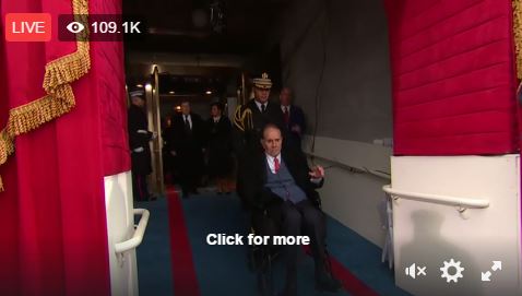 Toàn cảnh lễ tuyên thệ nhậm chức của Tổng thống Mỹ Donald Trump - VIDEO, ẢNH - ảnh 35