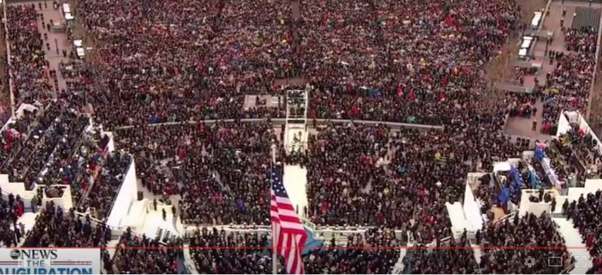 Toàn cảnh lễ tuyên thệ nhậm chức của Tổng thống Mỹ Donald Trump - VIDEO, ẢNH - ảnh 61