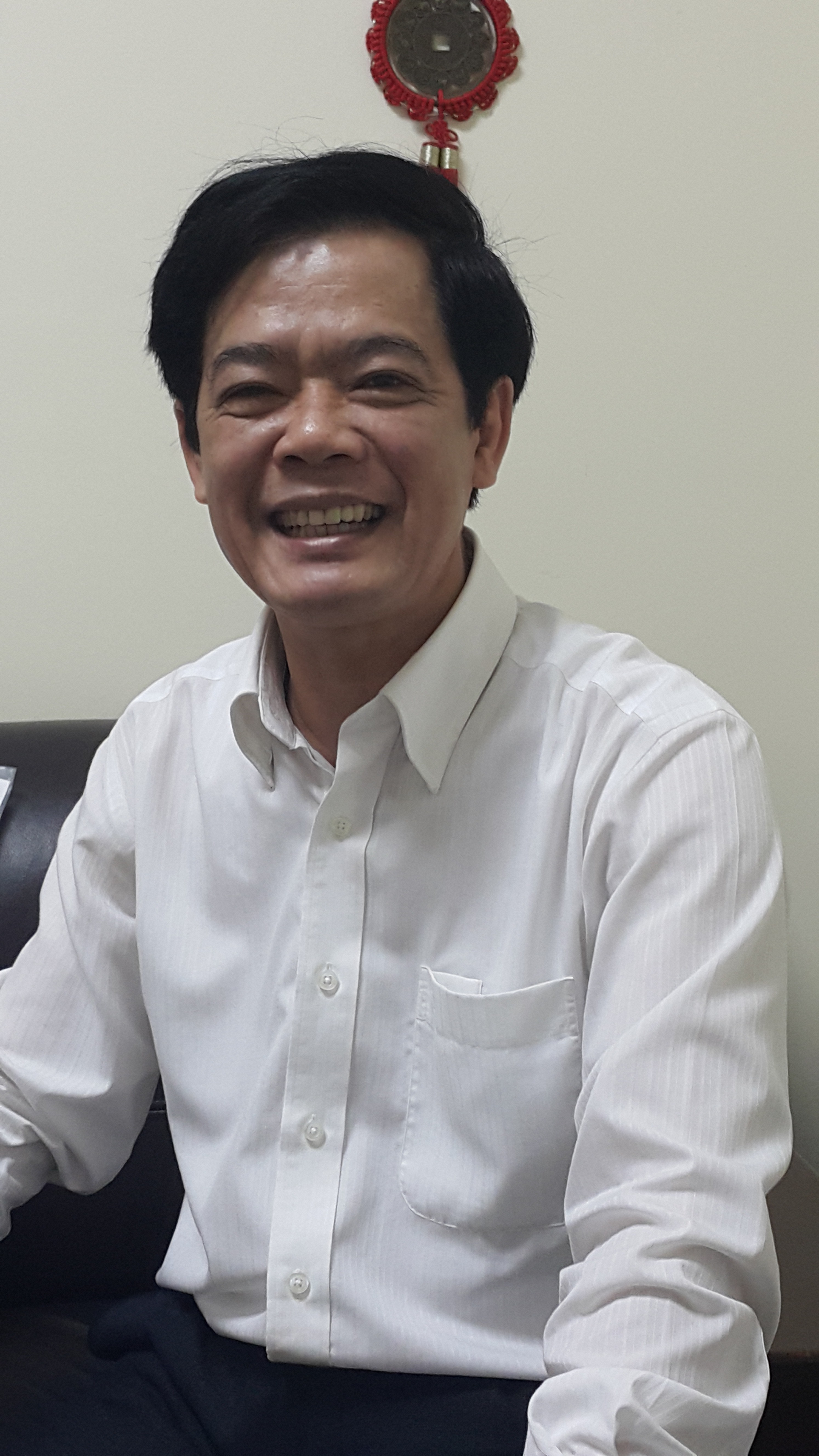 Đảng và phương thức lãnh đạo “5 cầm“